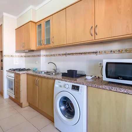 Apartment Modern & Bright 2 Bdr By Lovelystay *