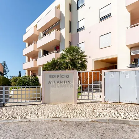 Modern & Bright 2 Bdr By Lovelystay Apartament